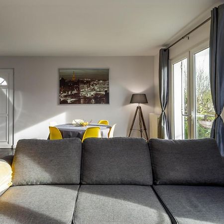 Montry 2 Bed House Near Disneyland Paris מראה חיצוני תמונה