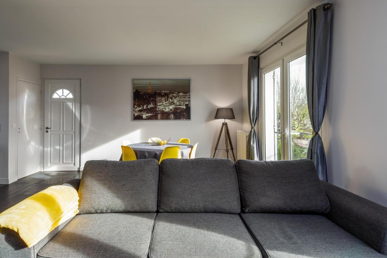 Montry 2 Bed House Near Disneyland Paris מראה חיצוני תמונה