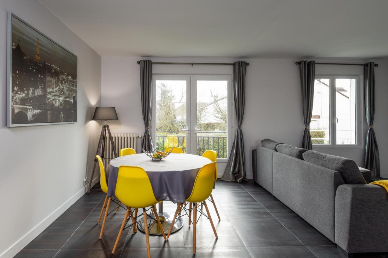 Montry 2 Bed House Near Disneyland Paris מראה חיצוני תמונה